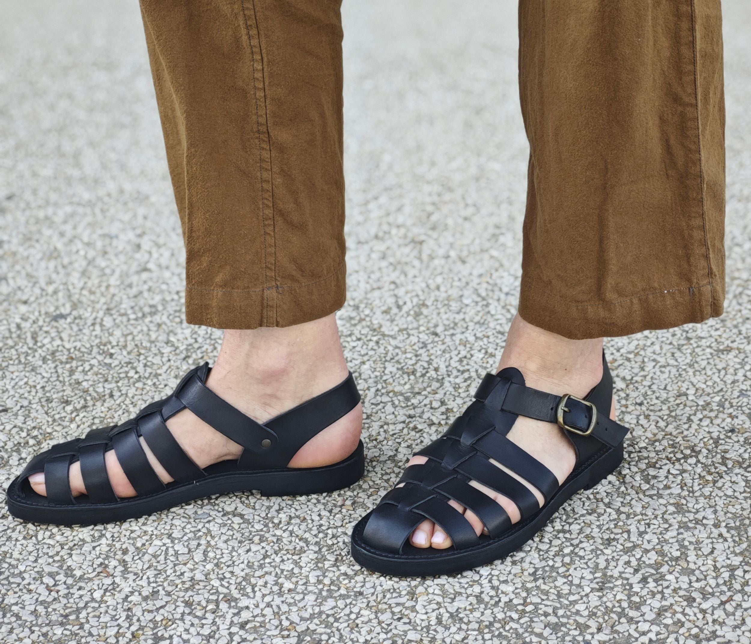 Caroles Women's Full Ebony Sandal