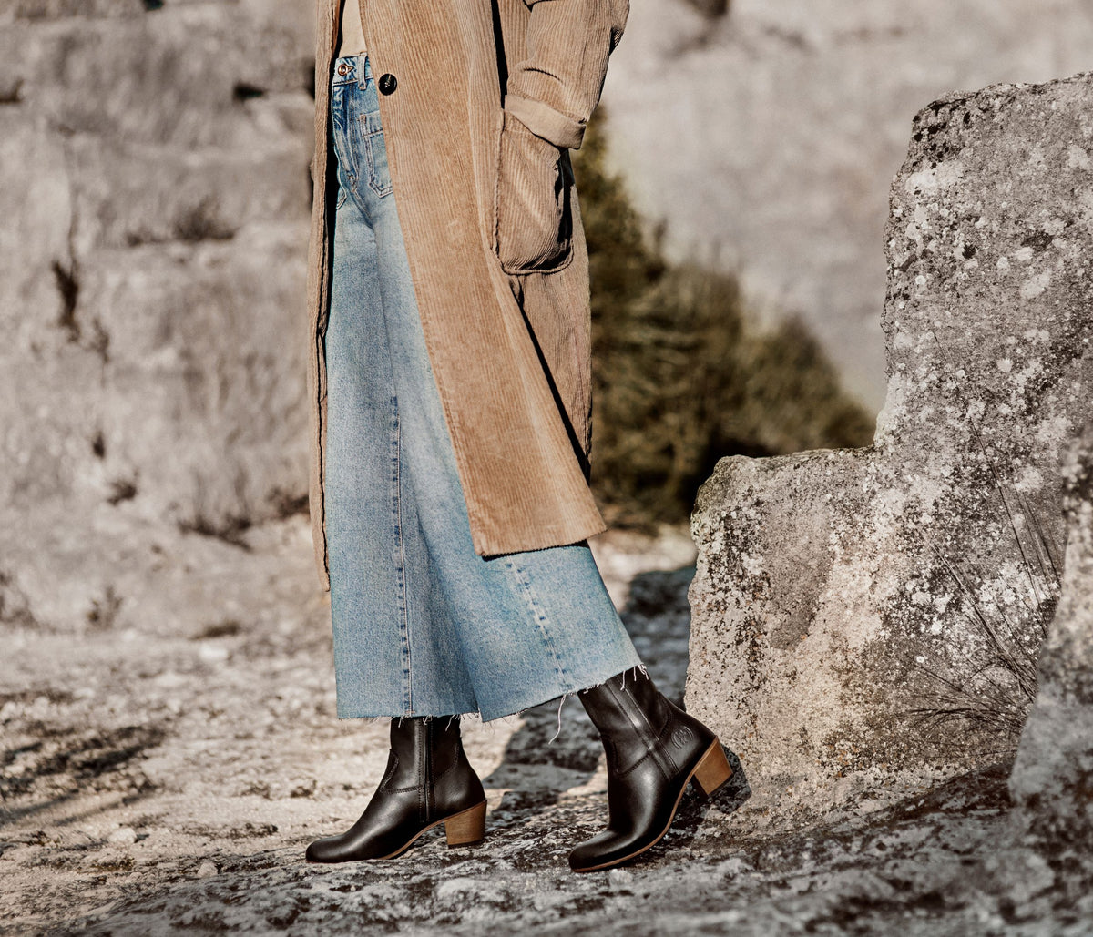 Gisèle Velvet Ankle Boots Chocolate - Affordable Price