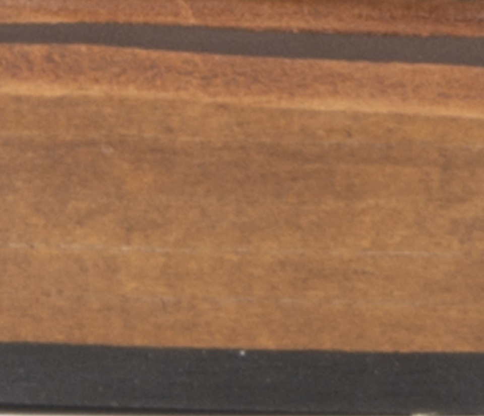 Colour of the varnish on the edge of the sole