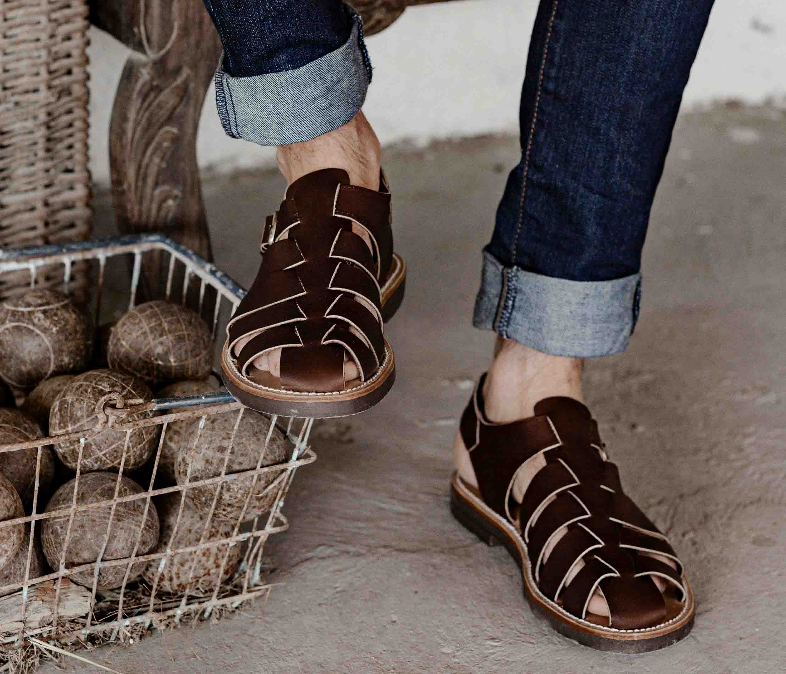 Sandales homme couleur café en cuir français, fabriquées en