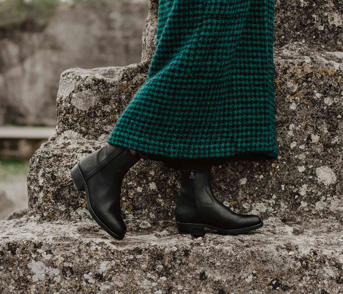 boots gardian, bottine gardian, bottines gardian, la botte gardiane, gardian, chaussure made in france, chaussure en cuir, bottine zip, bottines a zip, boots camarguaise, camarguaise, camargue