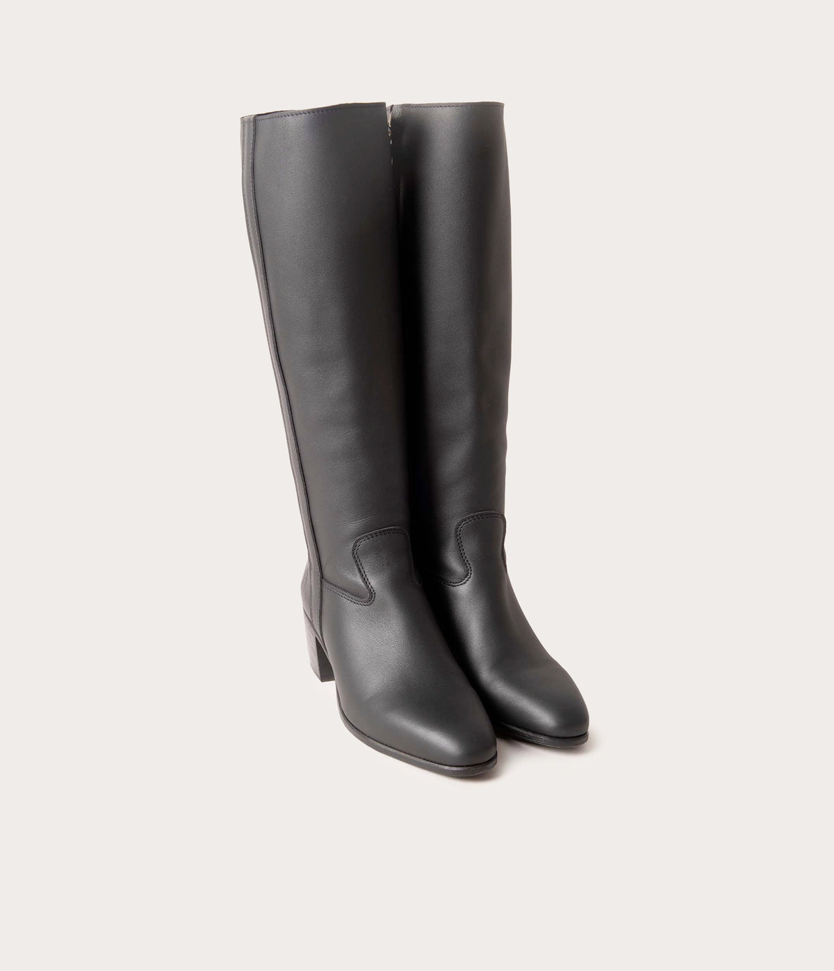 bottes hautes femme, bottes noires pour femme, bottes souple noir bout carré, botte haute, botte en cuir noir, bottes en cuir noir femme, bottes artisanales 