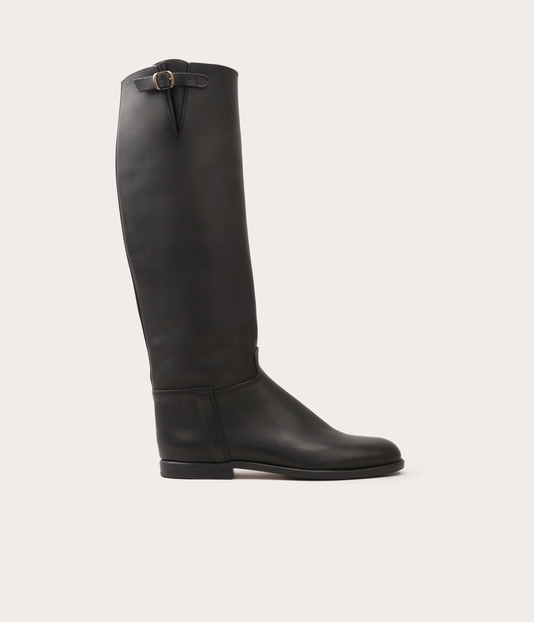 botte cavalière en cuir gras - botte en cuir pour faire du cheval - botte de cavalier femme en cuir - botte haute cheval femme - botte de cheval en cuir noir résistant à l'eau - botte cavalière la botte gardiane - cavalière soufflet en cuir - chaussures de cheval en cuir - botte haute noire en cuir femme, botte pour faire du cheval, botte à soufflet, botte soufflet noire en cuir