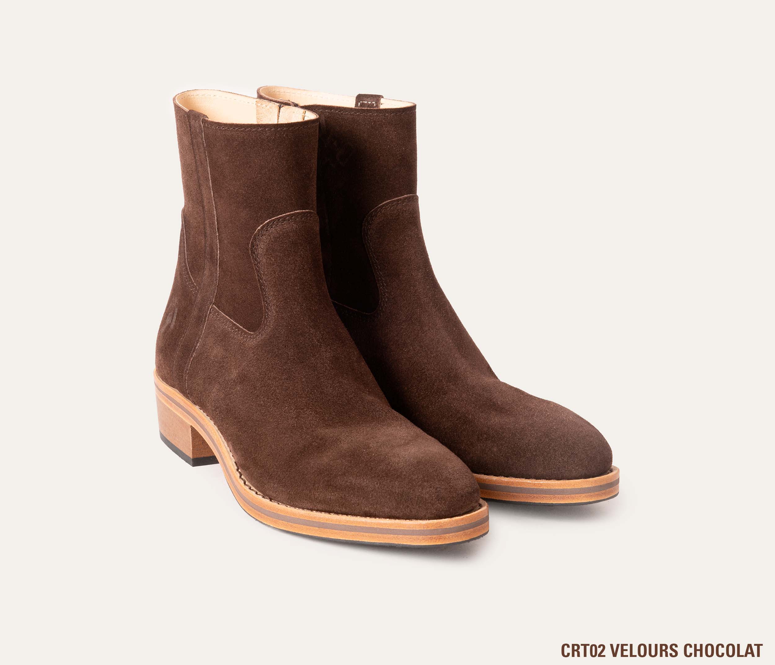 clint bottine mixte personnalisée, bottine en cuir artisanale en cuir velours chocolat, bottine clint en velours