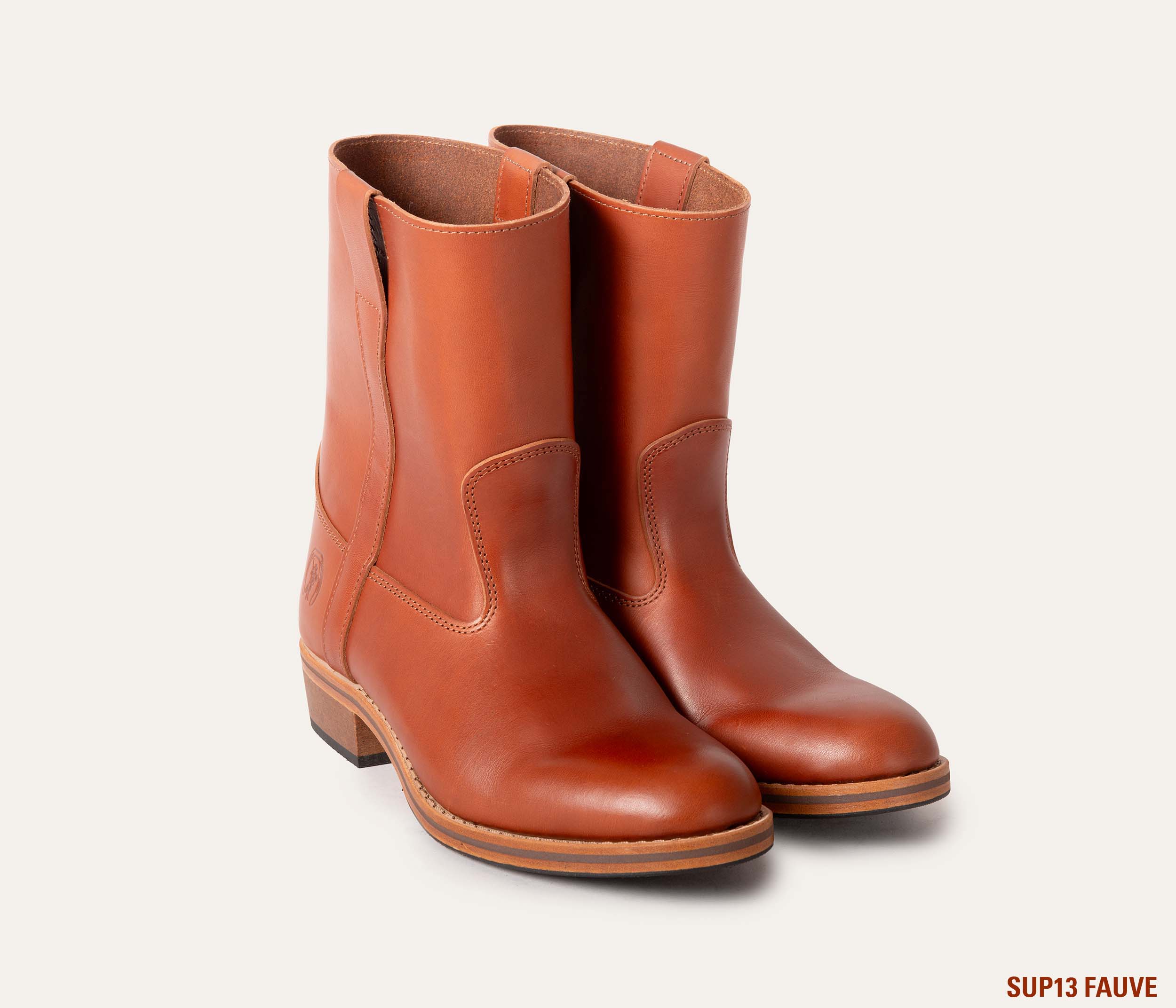 Customizable Camargue Half-Guardian