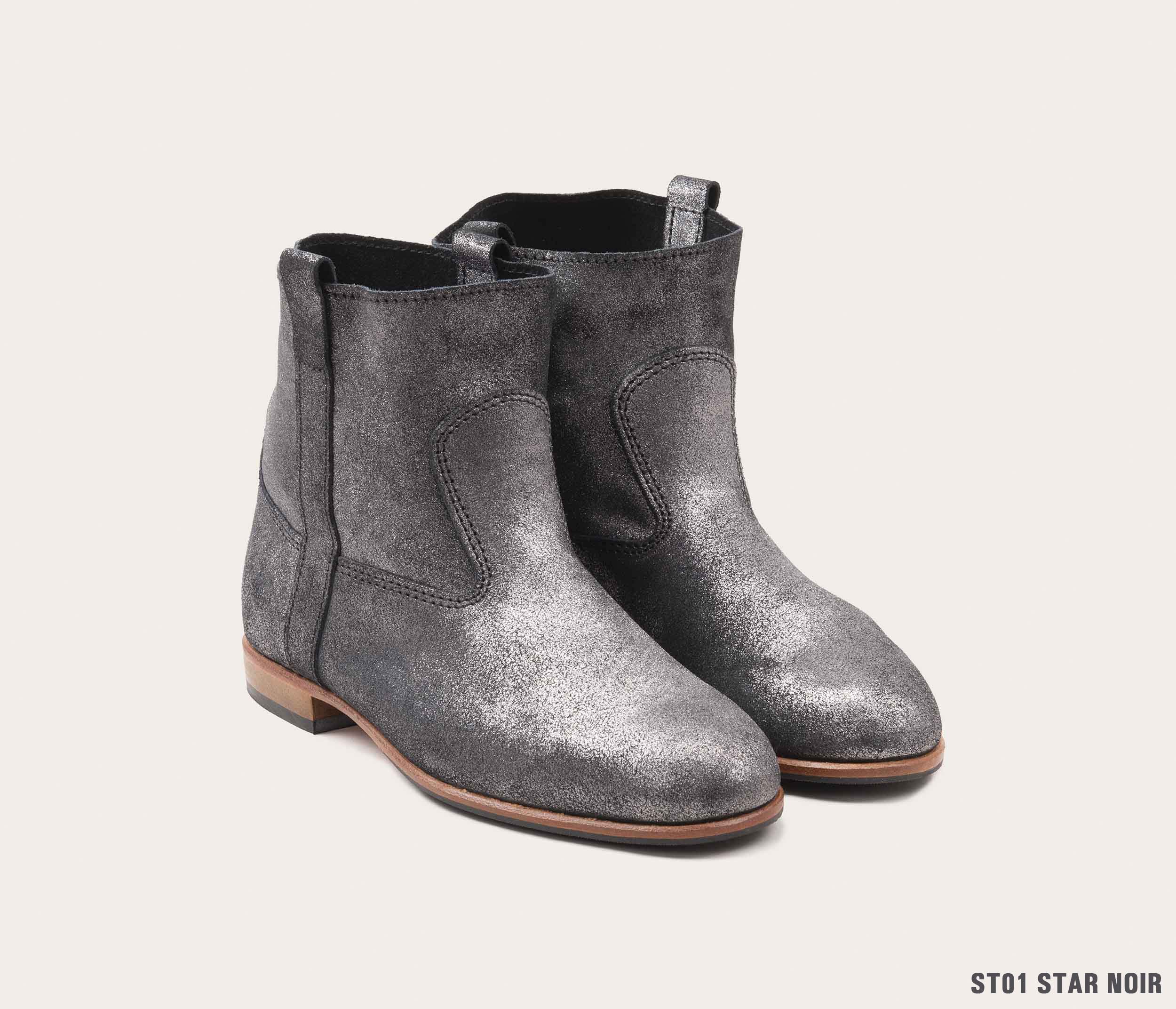 Elsa Customizable Boot - Archive