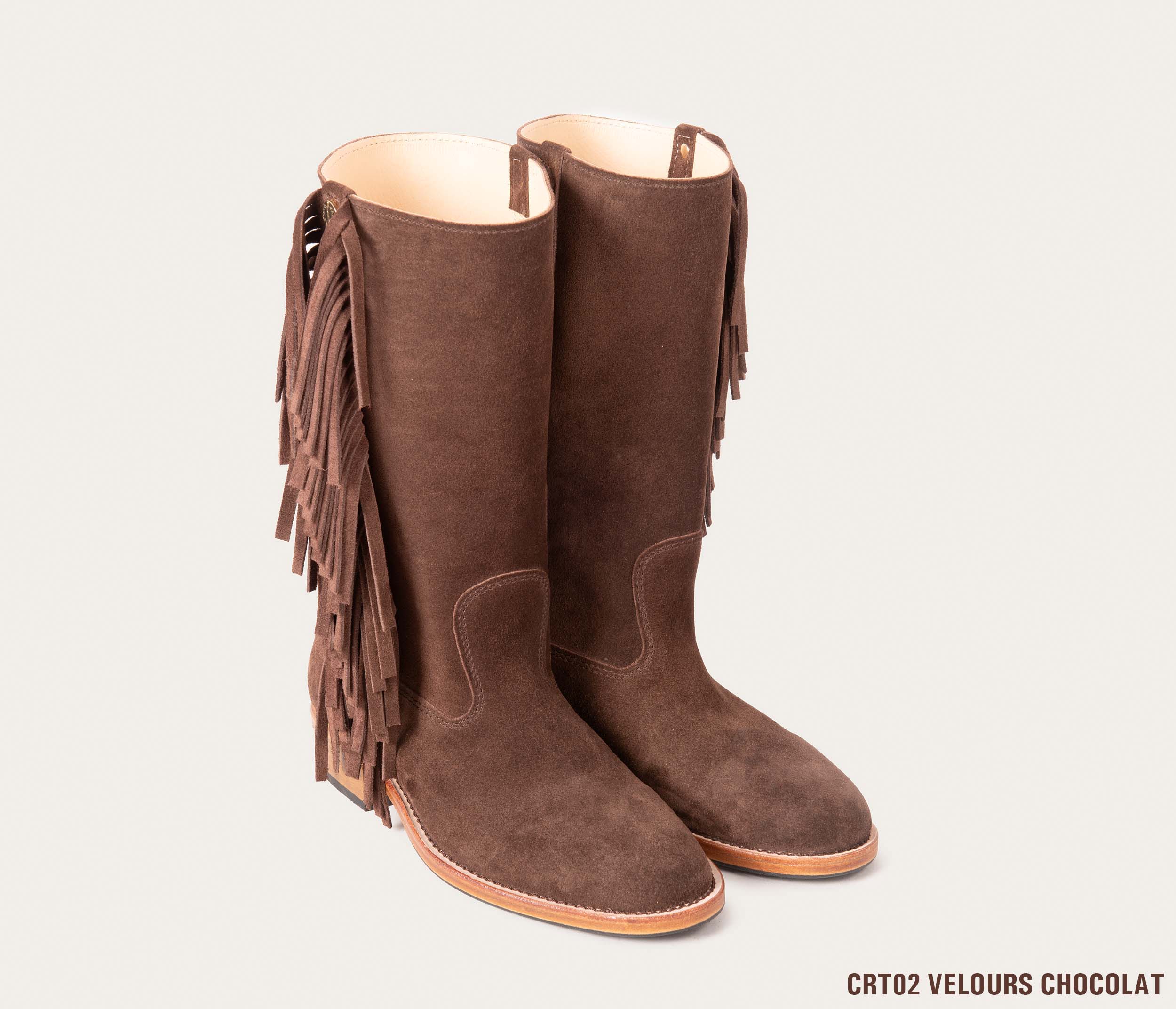 botte camarguaise a franges personnalisé, bottes sur mesure, botte camarguaise sur mesure, botte frange sur mesure femme, botte en cuir chocolat
