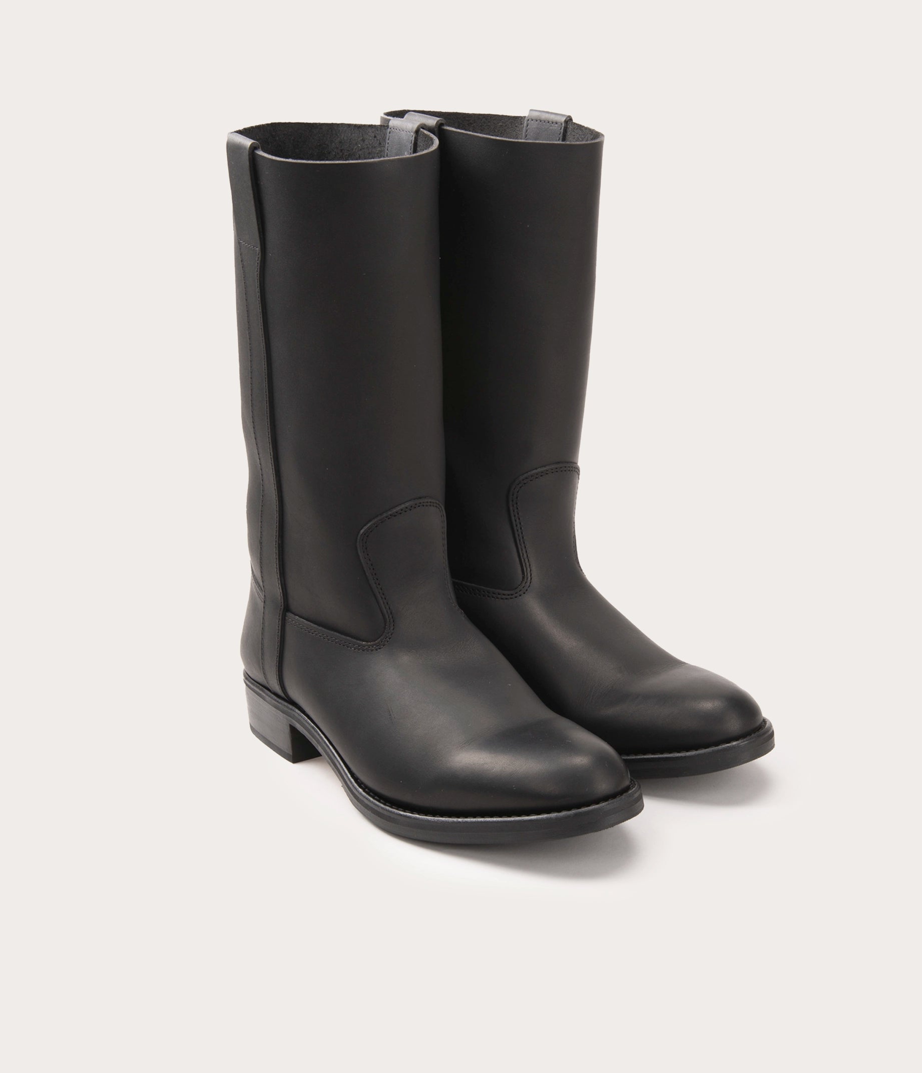 paire de botte gardian - botte style gardian en cuir - paire de botte en cuir homme - botte de qualité homme - botte en cuir suportlo - cuir suportlo noir - botte noires hommes - botte made in france - botte camarguaise traditionnelle - paire de botte camarguaise homme - botte camargue en cuir noir , botte homme noir, bottes homme moto, botte motard