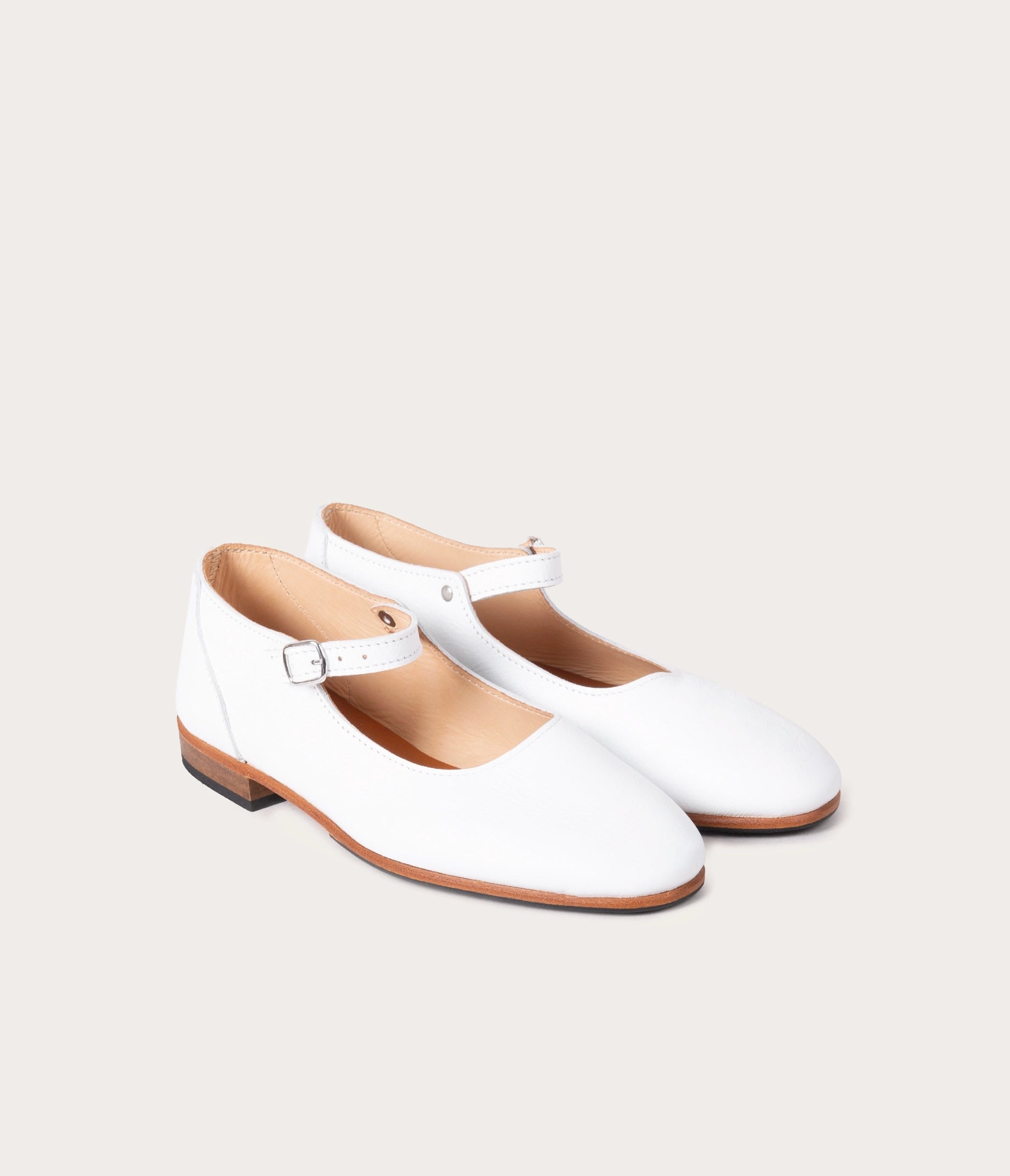 Jeanne, Babie Soft White