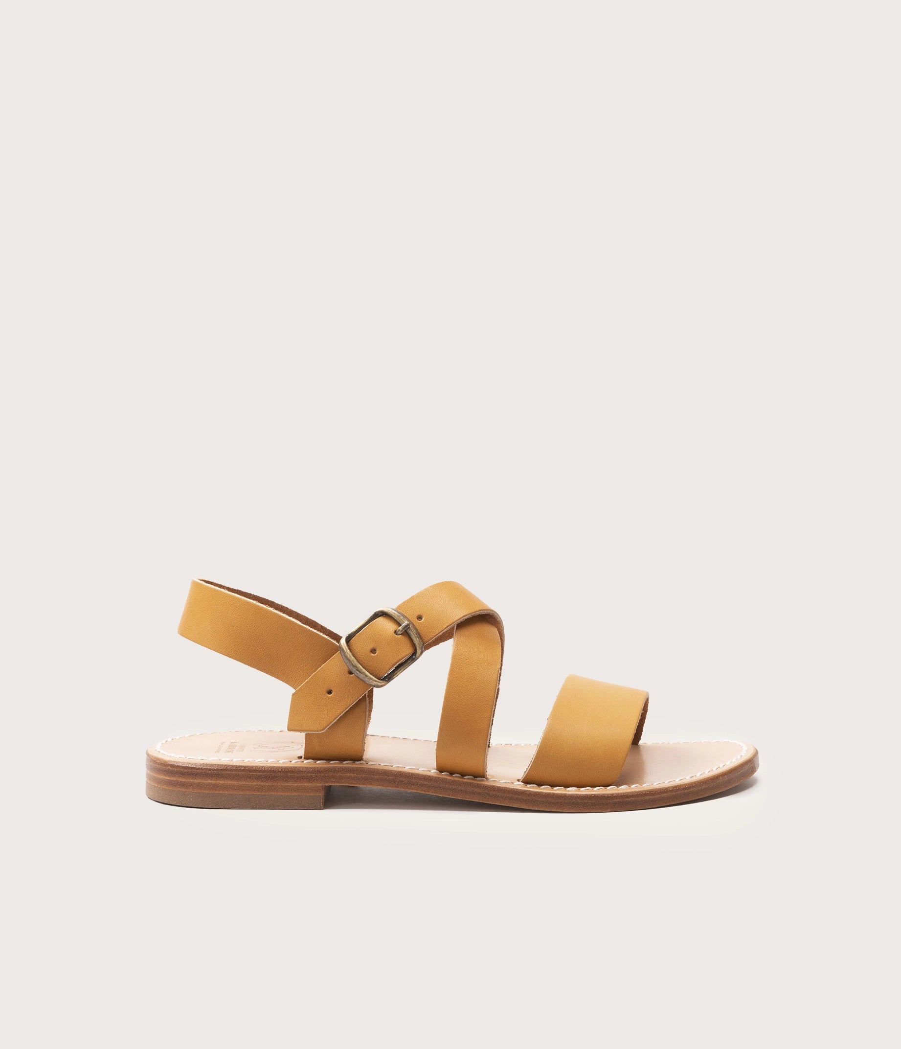 sandale en cuir naturel - sandale femme  - nu pieds femme - nu pied en cuir - la botte gardiane nu pied en cuir madonna - nu pied brides réglable - sandale femme en cuir brides - made in france - sandale camarguaise