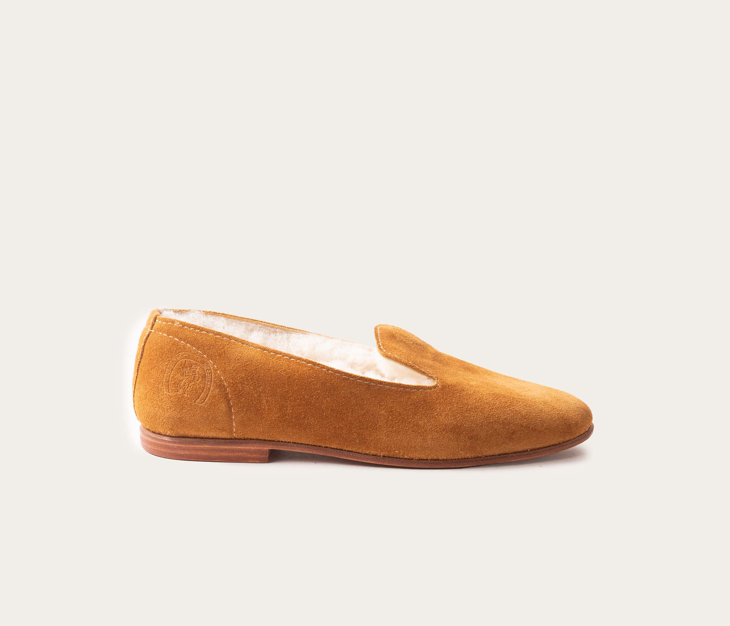 Sheepskin lining at the front of the shoe