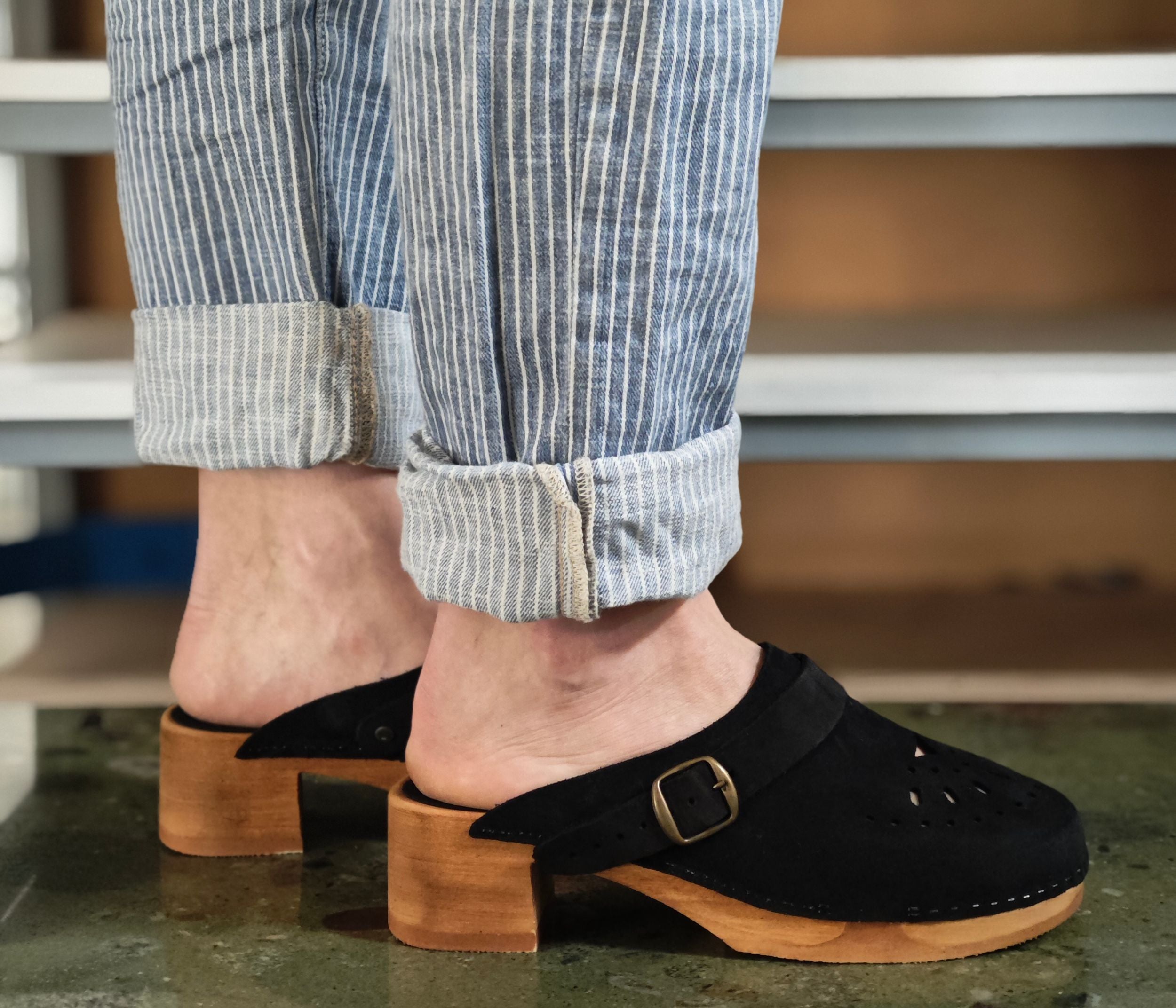 Perforated charcoal velvet clogs