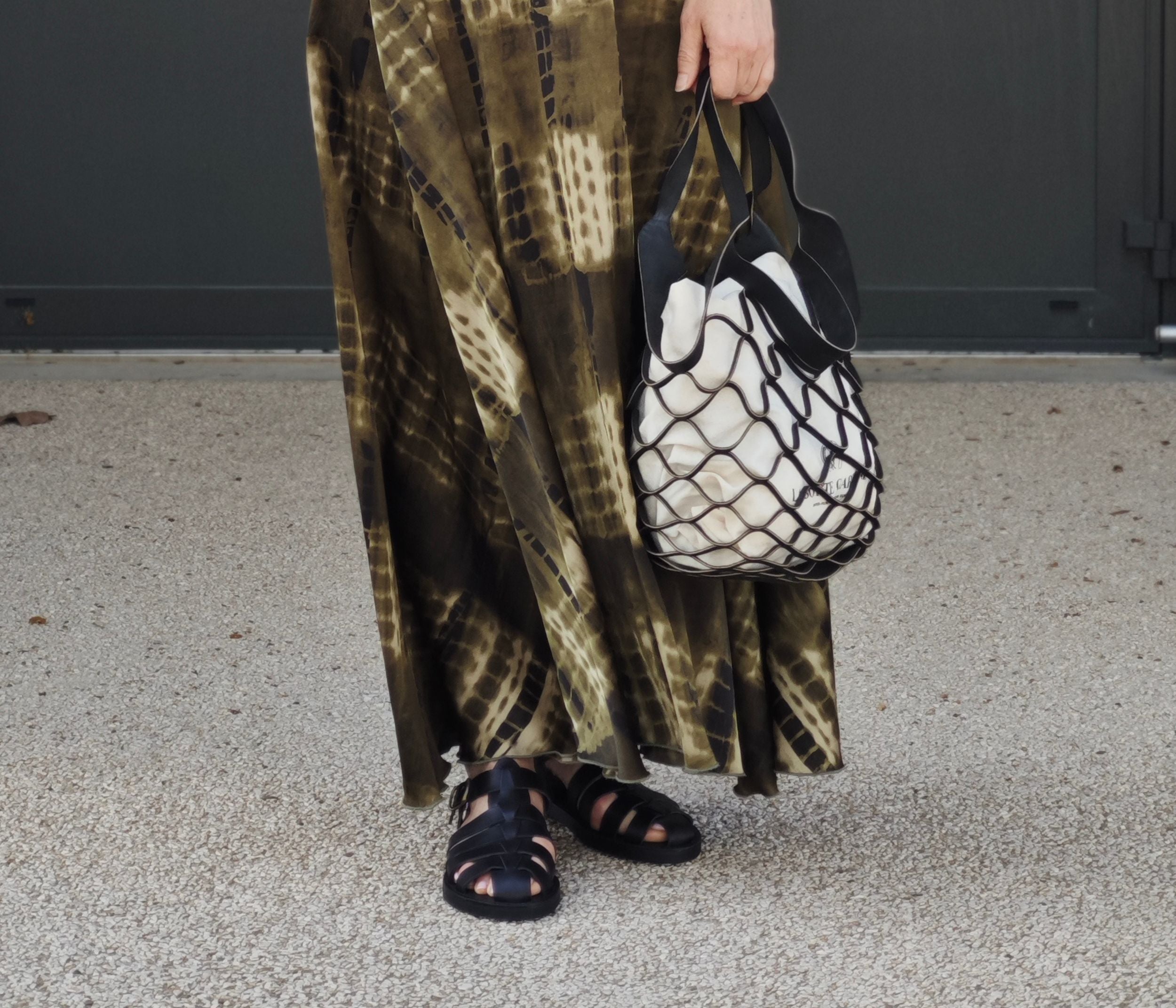 sac filet, sac en cuir noir style filet, sac filet noir, sac élégant en cuir, sac en cuir, 