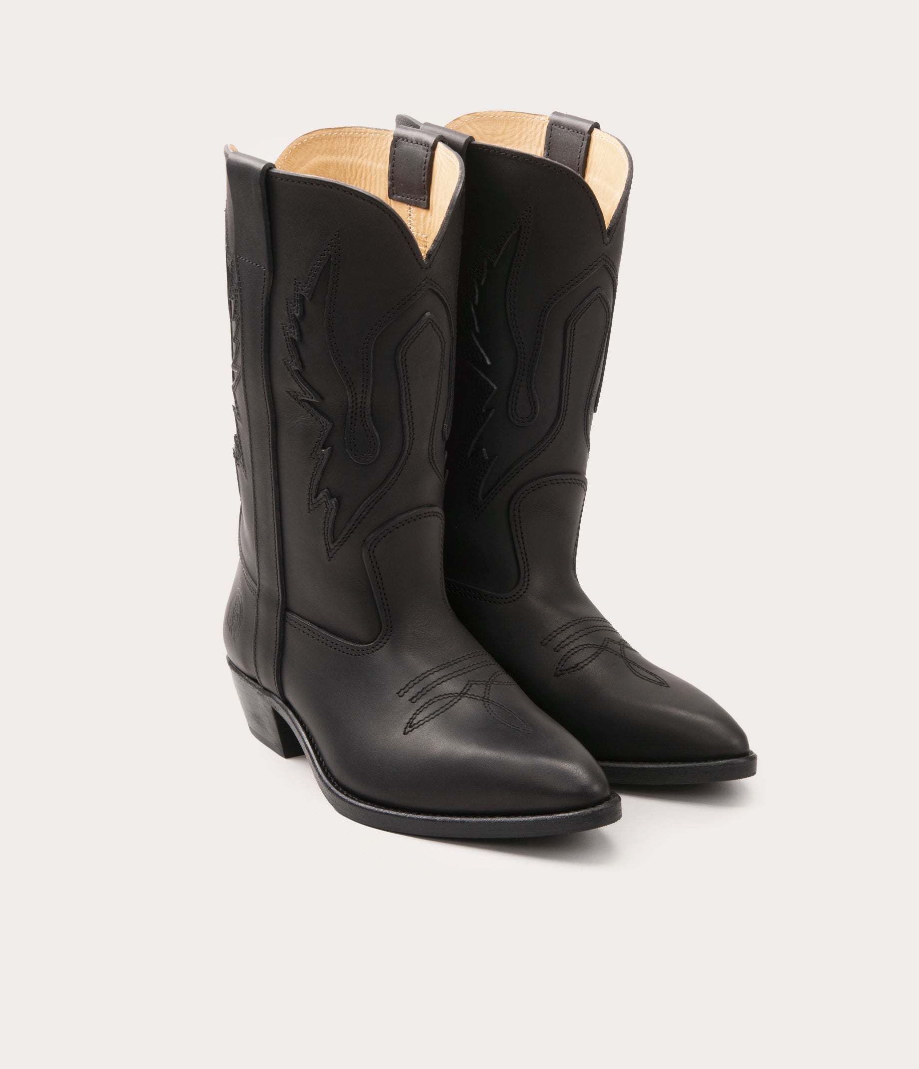 botte santiag, santiag homme, santiag femme, botte cowboy, botte style mexicaine, botte aventurier, botte vintage, fabrication botte, botte talon bizeauté, botte incrustation cuir, paire de santiag noire en cuir, paire de santiag en cuir, SANTIAGO STYLE SHILOH, santiag style shiloh