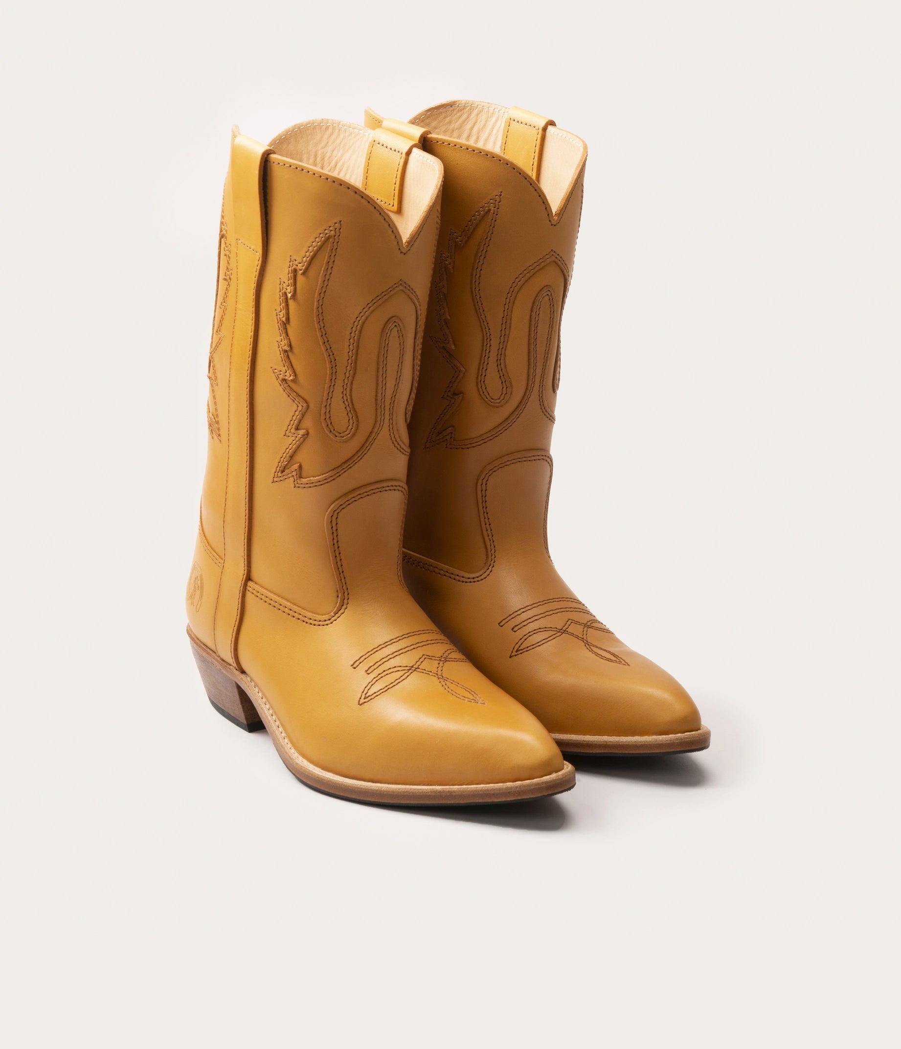 santiag femme, santiag homme, bottes, botte made in france, botte incrustation, botte pointues, botte pointu, belle santiag, bottes brodée, botte country, dance country, botte de country