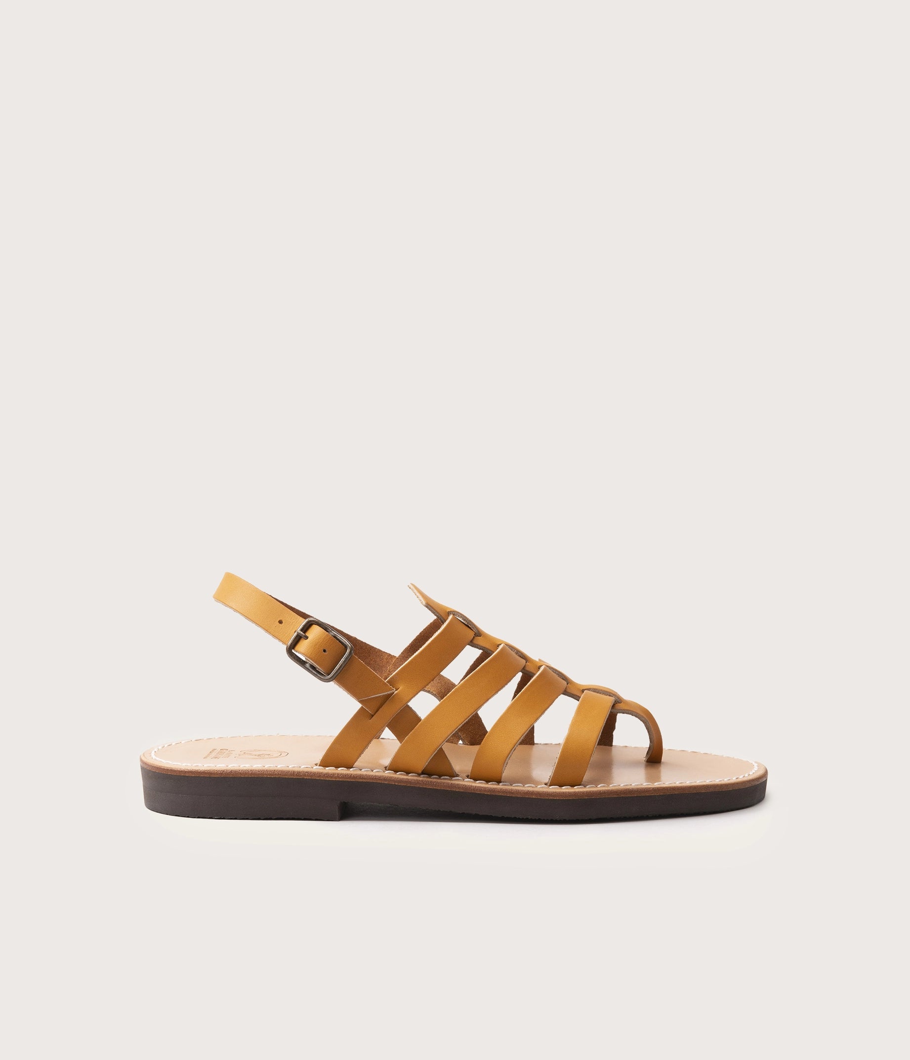 sandale tropézienne homme, sandale en cuir homme tropézienne, la botte gardiane sandale pour homme, sandale homme en cuir naturel réglable, sandale tropézienne camarguaise, nu pieds homme en cuir style tropézienne, nu pieds homme fabriqué en France en cuir