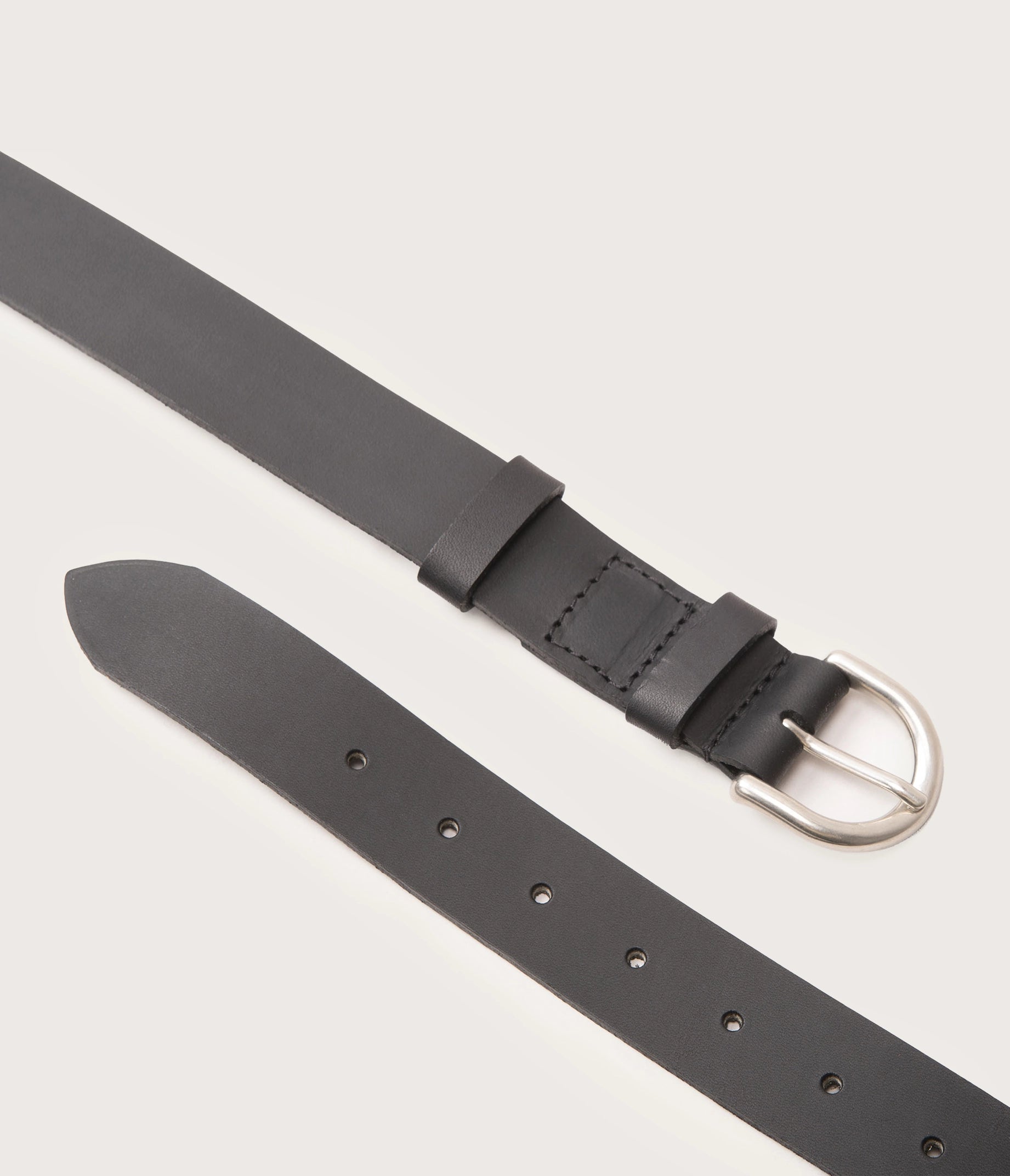 ceinture noire boucle argent, ceinture noire en cuir boucle or, la botte gardiane ceinture noire, ceinture en cuir noir français
