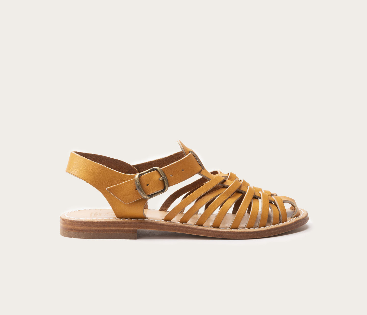 sandale femme en cuir naturel - sandale femme style pêcheur - sandale femme en cuir style pêcheur - nus pied femme en cuir - nu pied femme en cuir style pêcheur - sandales fermées femme en cuir - la botte gardiane sandales cilaos sandale pêcheur